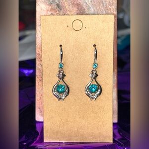 #193 | Elegant Silver and Blue Dangle Earrings